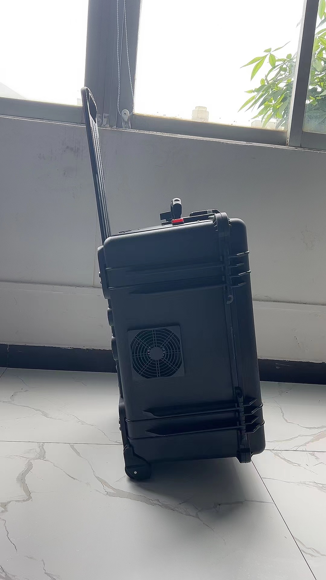 奉节手拉箱型移动通信干扰器